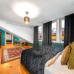 Charming Historic Duplex-Prague1